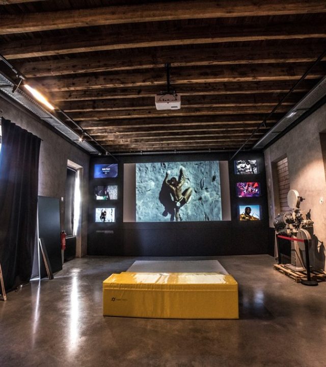 Exposition et réalité virtuelle