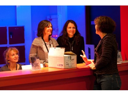 PHOTOS 2010 Accueil des invites 2.jpg